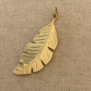 India Hicks - Brand new palm frond pendant